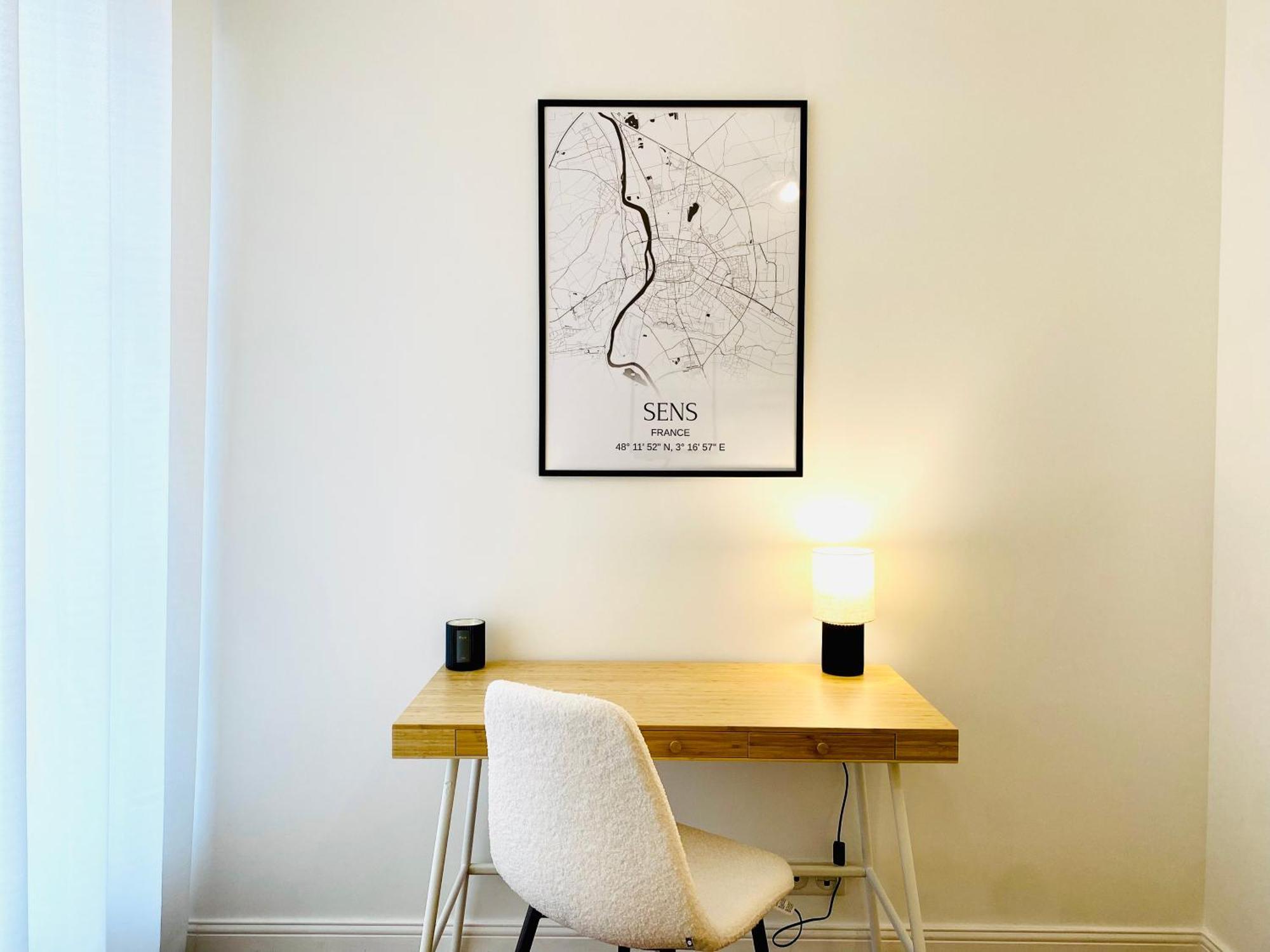 Le Subtil - Best Keys - Elegance & Confort - 2 Chambres Separees - Lit Queen Size - Smart Tv Netflix - Entre Gare & Centre Ville - A 1H De Paris - Wifi Fibre - Check-In Autonome Sens Ngoại thất bức ảnh